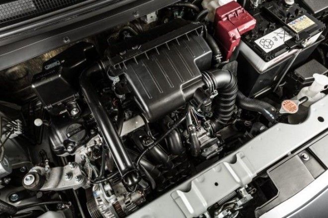 3цилиндровый двигатель Mitsubishi Mirage ES 2015 года