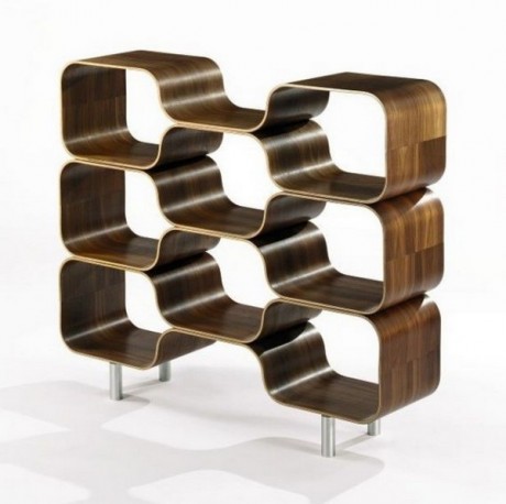 Книжные полки.