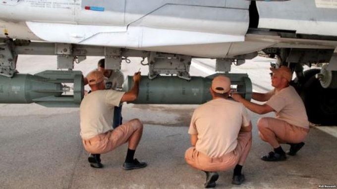 Guardian: Сталин, водка и ядерное оружие