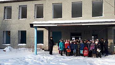 Пекарня вместо школы: власти Новоалтайска не вняли просьбам родителей
