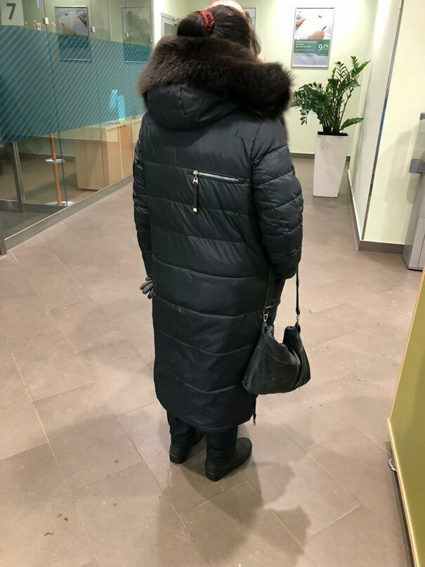 Китайские модельеры продолжают снабжать наших модников уникальными вещами Китайские модельеры продолжают снабжать наших модников уникальными вещами метро, мода, одежда, прикол, стиль, улица, чудики, юмор