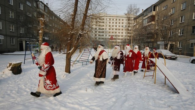 Украинскому Деду Морозу «шьют» коммунистическое прошлое 