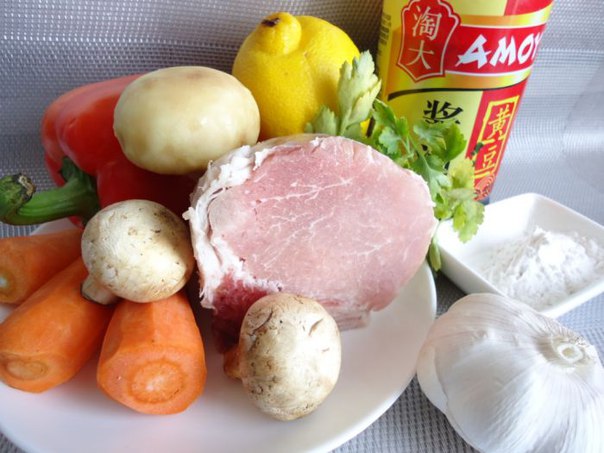 Свинина по-китайски: это обжаренное в ароматном соусе мясо просто бесподобно! Свинина по-китайски: это обжаренное в ароматном соусе мясо просто бесподобно!