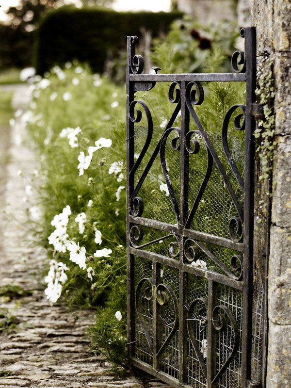 Садовые калитки и ворота