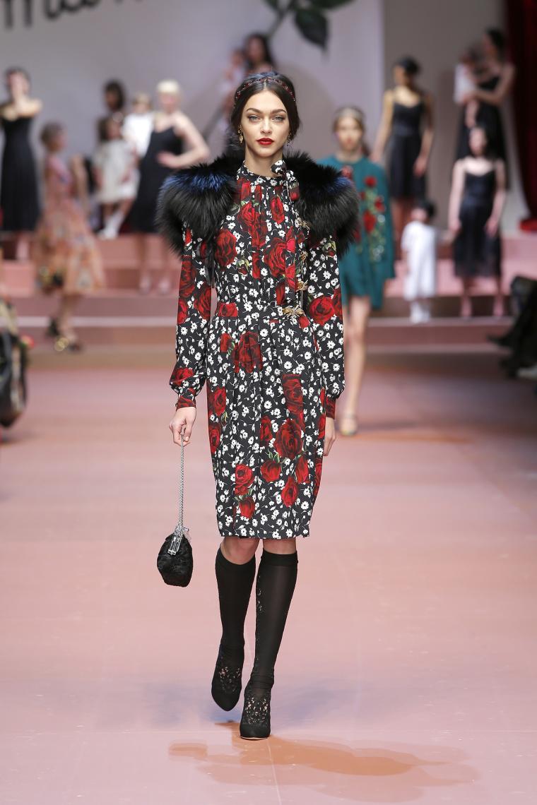 Dolce & Gabbana Осень-Зима 2015-2016. Нет слов, это просто надо видеть... Dolce & Gabbana Осень-Зима 2015-2016. Нет слов, это просто надо видеть...