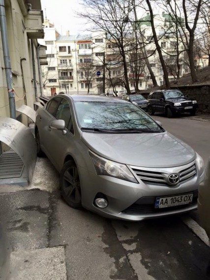 Просто я паркуюсь как... Просто я паркуюсь как...