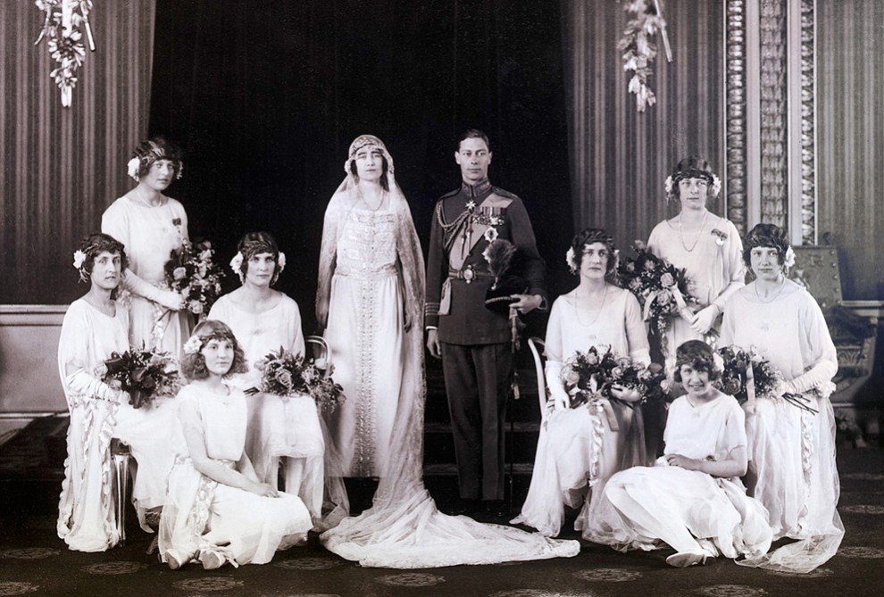 Яркие снимки британских королевских свадеб