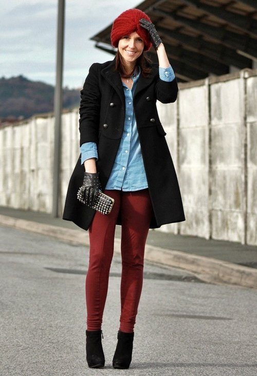 Девушка в джинсовой рубашке