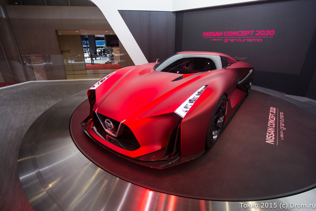 Nissan Concept 2020. Огонь!