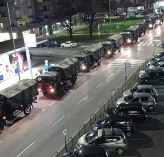 Бергамо. Морги переполнены.Военные вывозят умерших...