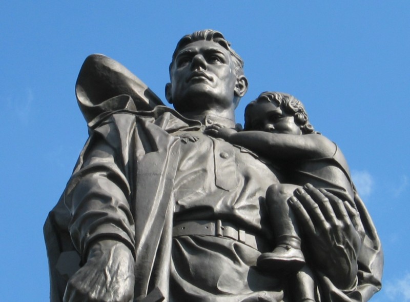 03. Воин-освободитель (Берлин) 10а 03. Воин-освободитель (Берлин) 10а