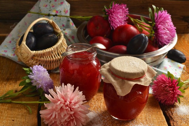 Яблочное повидло на зиму с бананом и сливами