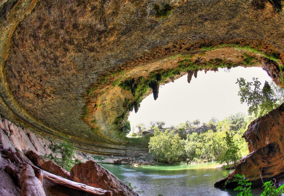   Hamilton Pool