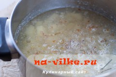 Крем-суп из зеленого горошка со сливками Крем-суп из зеленого горошка со сливками