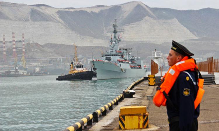 В новороссийский порт зайдут китайские боевые корабли 