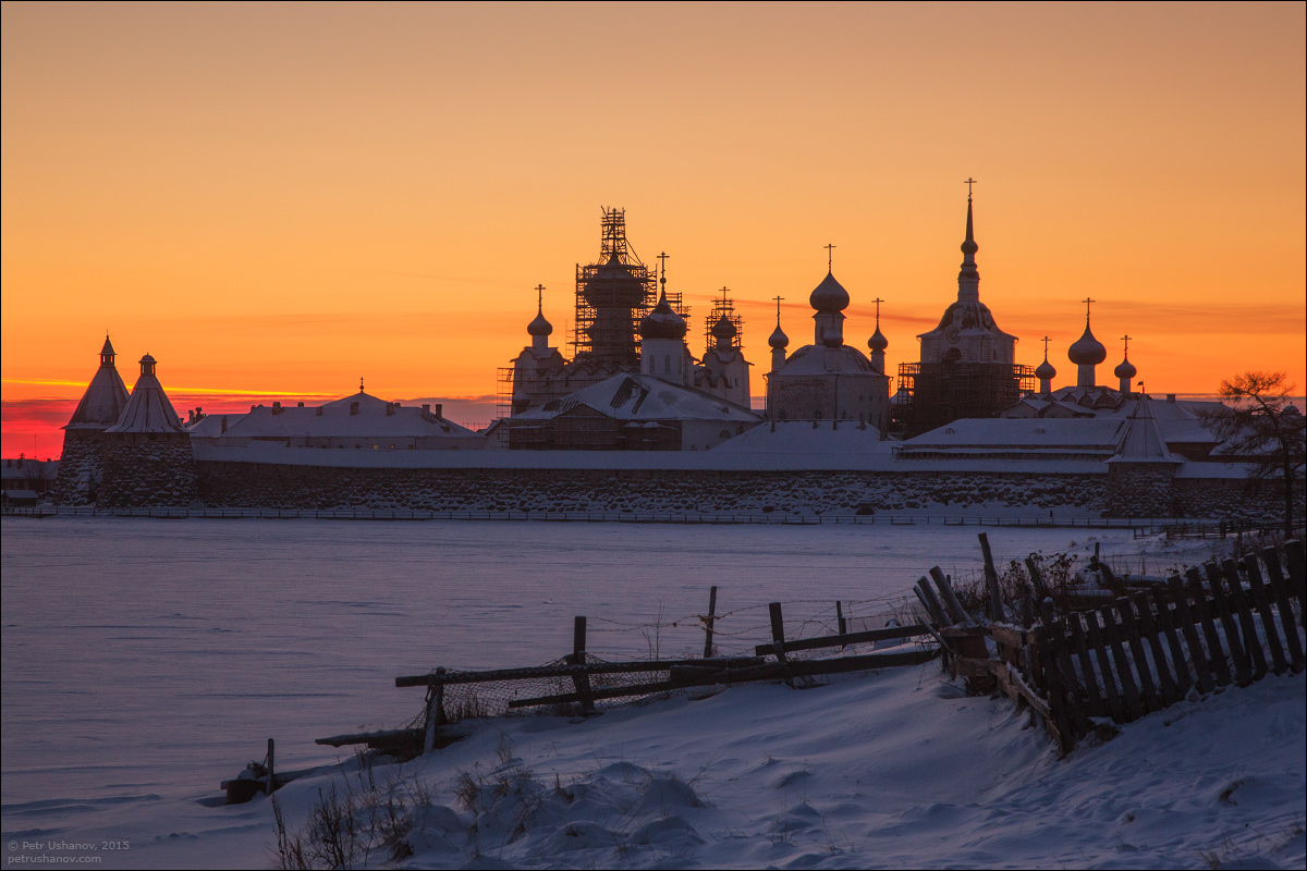 Соловецкий монастырь зимой