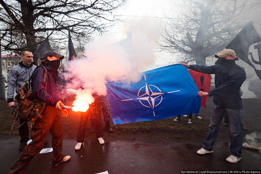 Guardian: Сталин, водка и ядерное оружие