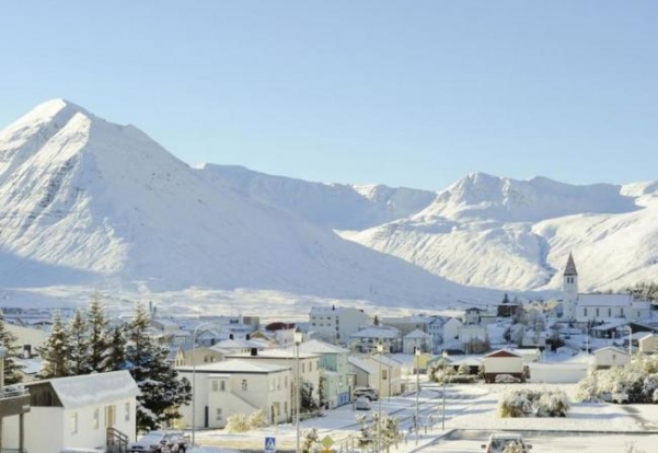 wintertowns17-650x448_601x414