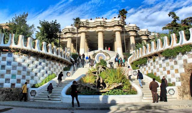Парк Гуэля - шедевр Антонио Гауди (Испания) антонио гауди, архитектура, барселона, видео, достопримечательности барселоны, испания