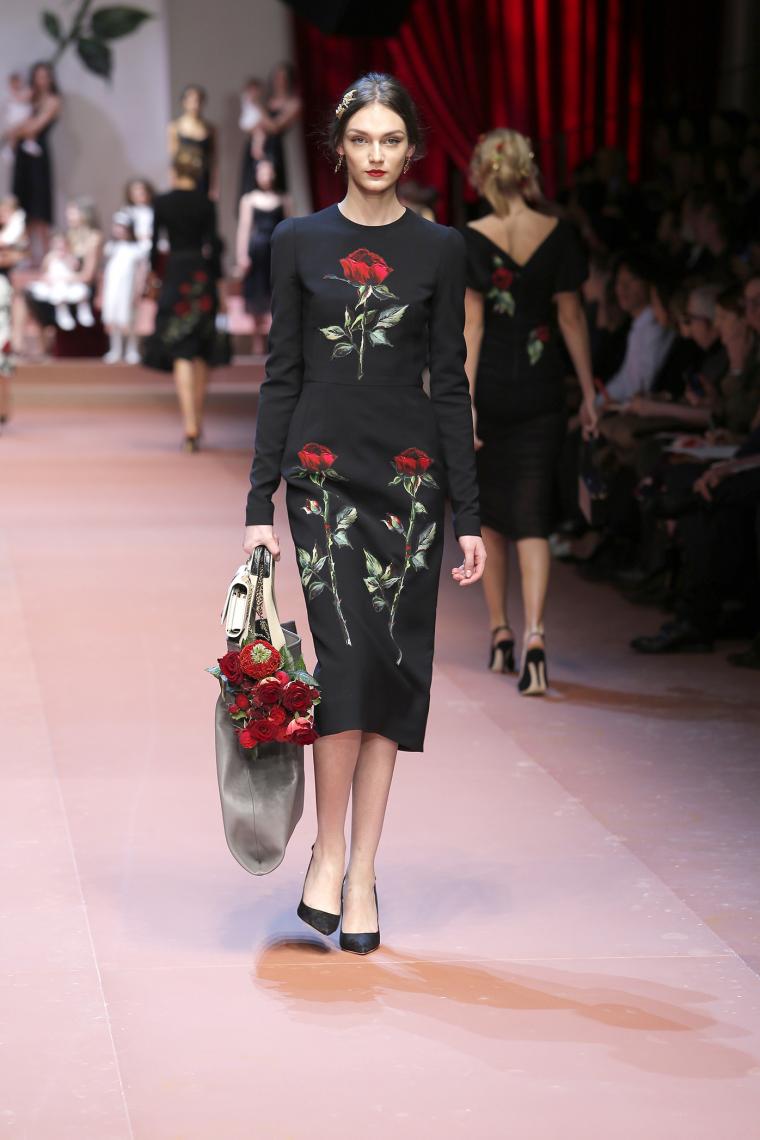 Dolce & Gabbana Осень-Зима 2015-2016. Нет слов, это просто надо видеть... Dolce & Gabbana Осень-Зима 2015-2016. Нет слов, это просто надо видеть...