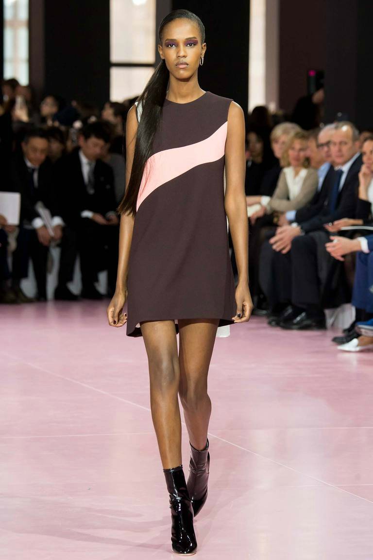 CHRISTIAN DIOR ОСЕНЬ-ЗИМА 2015/2016 CHRISTIAN DIOR ОСЕНЬ-ЗИМА 2015/2016