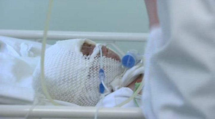 Зачем эти женщины хотят усыновить тяжелого ребенка-инвалида?