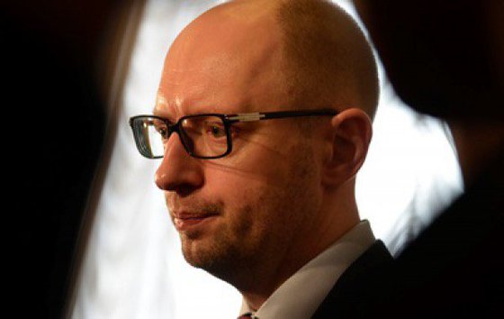 Украинские СМИ: Яценюк заявил, что сбежит от развалин Украины
