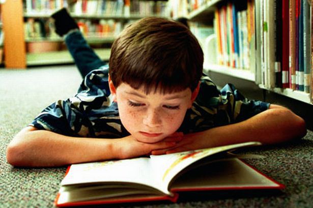 10 книг, которые в детстве были зачитаны до дыр 10 книг, которые в детстве были зачитаны до дыр детство, любимые книги, ностальгия