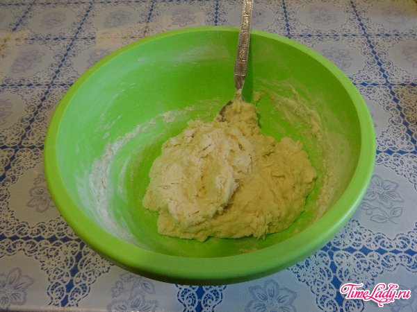 Чебуреки с яйцами и луком Чебуреки с яйцами и луком.