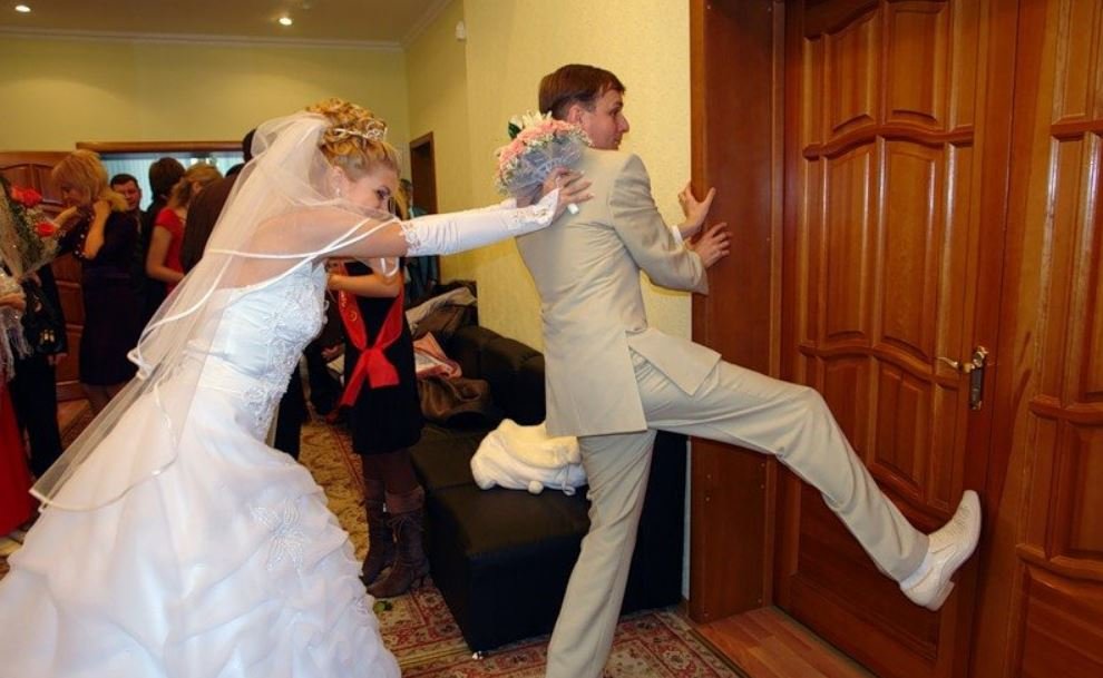 Невеста оказалась очень развратной девушкой 10 фотографий