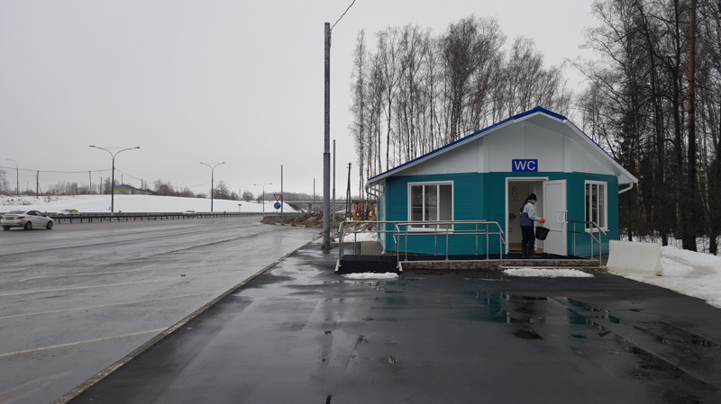 Туалет на трассе М4 - ДОН Туалет на трассе М4 - ДОН Трасса М4, дон, халява