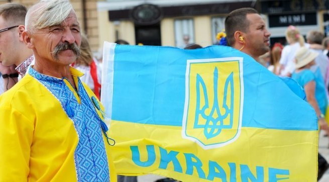 Полиция: Жители Украины стучат друг на друга за русские песни Полиция: Жители Украины стучат друг на друга за русские песни