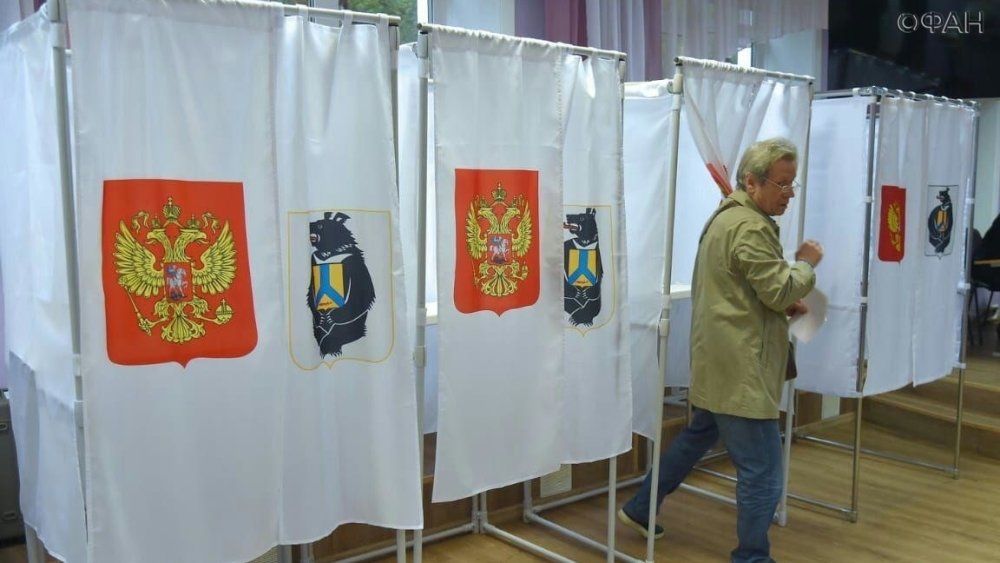 Полиция задержала подозреваемого в скупке голосов на выборах главы Приморья