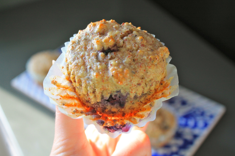 Gluten, dairy and sugar free blueberry muffins 8