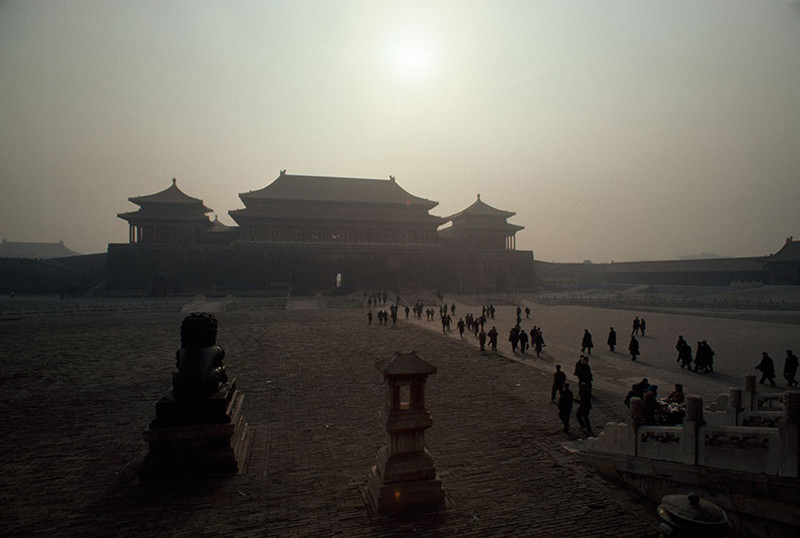 69. Врата Небесного Спокойствия, главный вход в Запретный город в Пекине, 1978 national geographic, история, природа, фотография