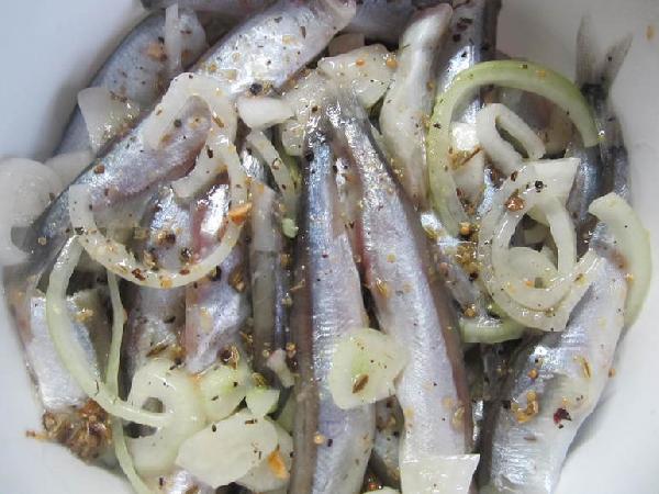 3 этап ВКУСНЮЩАЯ МОЙВА МАРИНОВАННАЯ СО СПЕЦИЯМИ