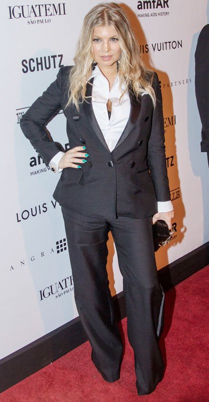 ВЫБОР ВЕЧЕРНЕГО НАРЯДА (ПЛАТЬЯ И НЕ ТОЛЬКО) НА НОВОГОДНЮЮ ВЕЧЕРИНКУ. Советы эксперта. ВЫБОР ВЕЧЕРНЕГО НАРЯДА (ПЛАТЬЯ И НЕ ТОЛЬКО) НА НОВОГОДНЮЮ ВЕЧЕРИНКУ. Советы эксперта.