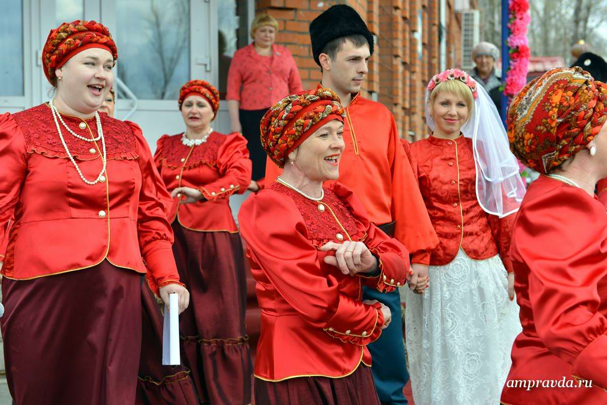 Свадьба в казачьем стиле в селе Тамбовка Амурской области (25)