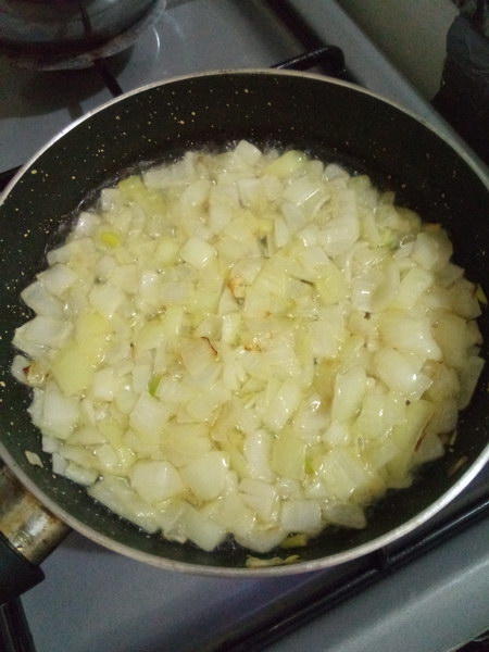 Простой рецепт томатного супа с турецким горохом