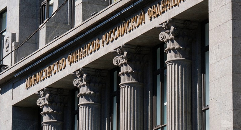 Жирно будет)) Минфин РФ отказался индексировать пенсии работающим пенсионерам