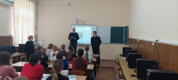 Полиция Севастополя формирует правовую культуру в студенческой среде