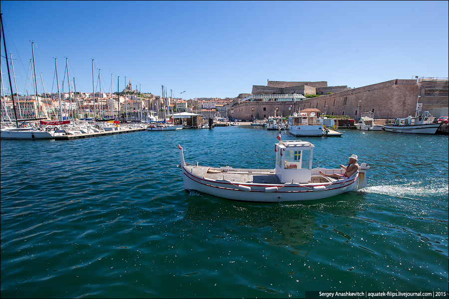 Старый порт в Марселе / The old port in Marseille