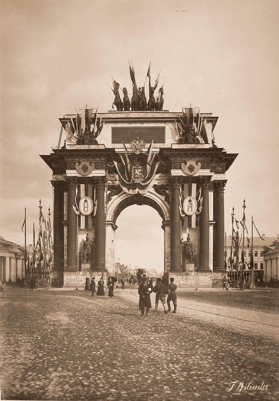 триумфальная арка в москве на тверской заставе