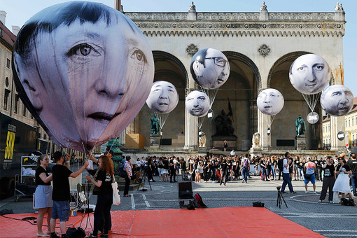 Guardian: Сталин, водка и ядерное оружие