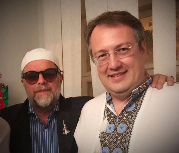 БГ выступил на концерте в Киеве и обнялся с А.Геращенко