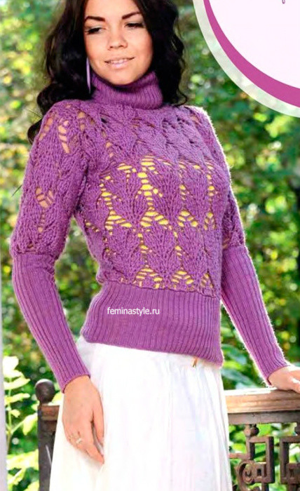 Фиолетовый свитер спицами и крючком