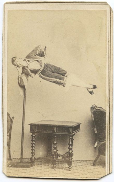 Странные снимки из прошлого (40 фото) Странные снимки из прошлого (40 фото)