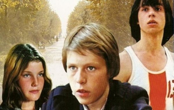 Наталья Сеземан, Михаил Ефремов и Алексей Дмитриев в фильме «Кода я стану великаном» (1978)