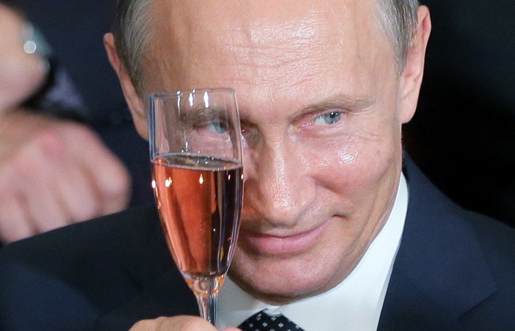 РАБОЧАЯ ДАТА: ПУТИНУ 63