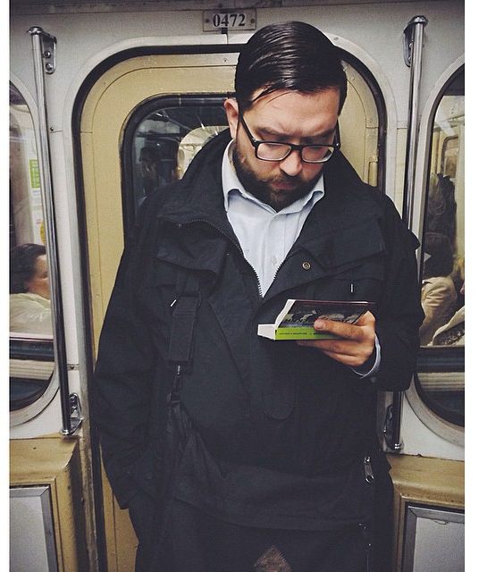 Что читают люди в метро книги, метро, чтение